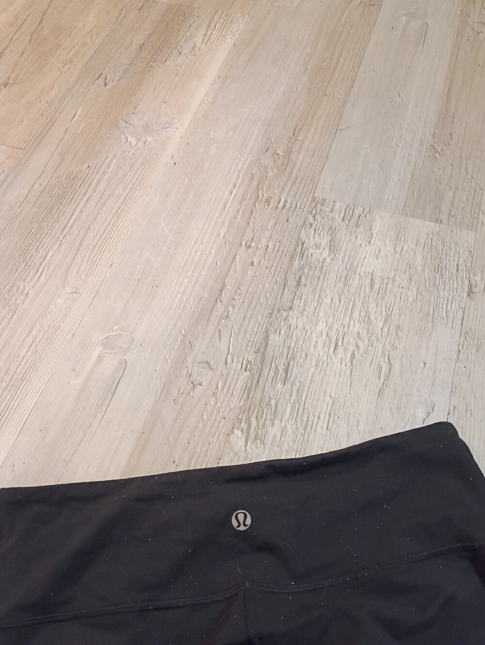 Lululemon - Picture 5 of 5